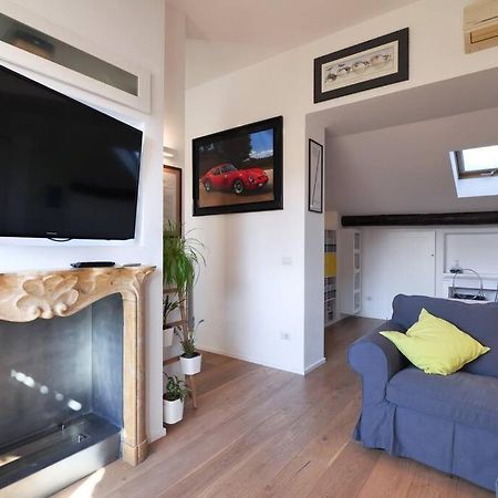 Primopiano - Battaglia B Apartment Милано Екстериор снимка