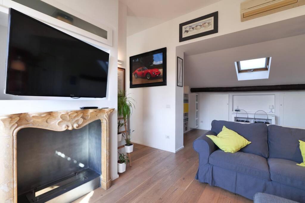Primopiano - Battaglia B Apartment Милано Екстериор снимка
