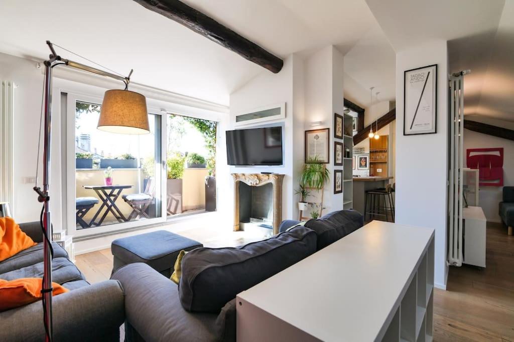 Primopiano - Battaglia B Apartment Милано Екстериор снимка